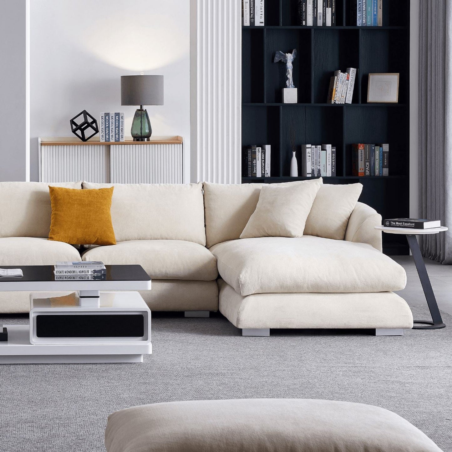 Feathers U-Sectional