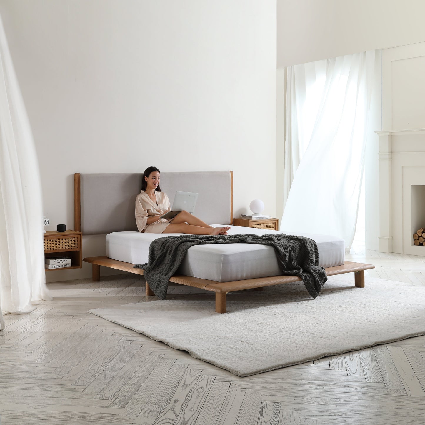 Kahala Bed