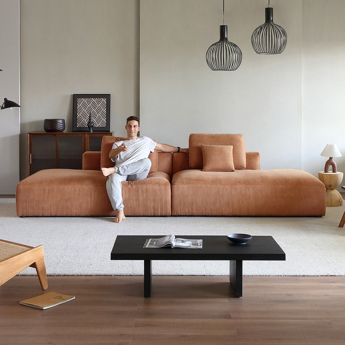 The 5th Lounger