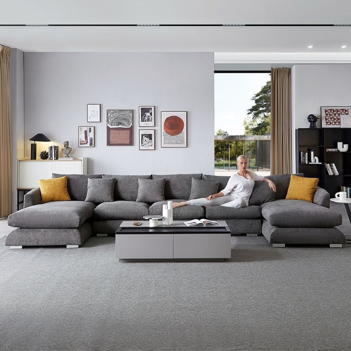 Feathers U-Sectional