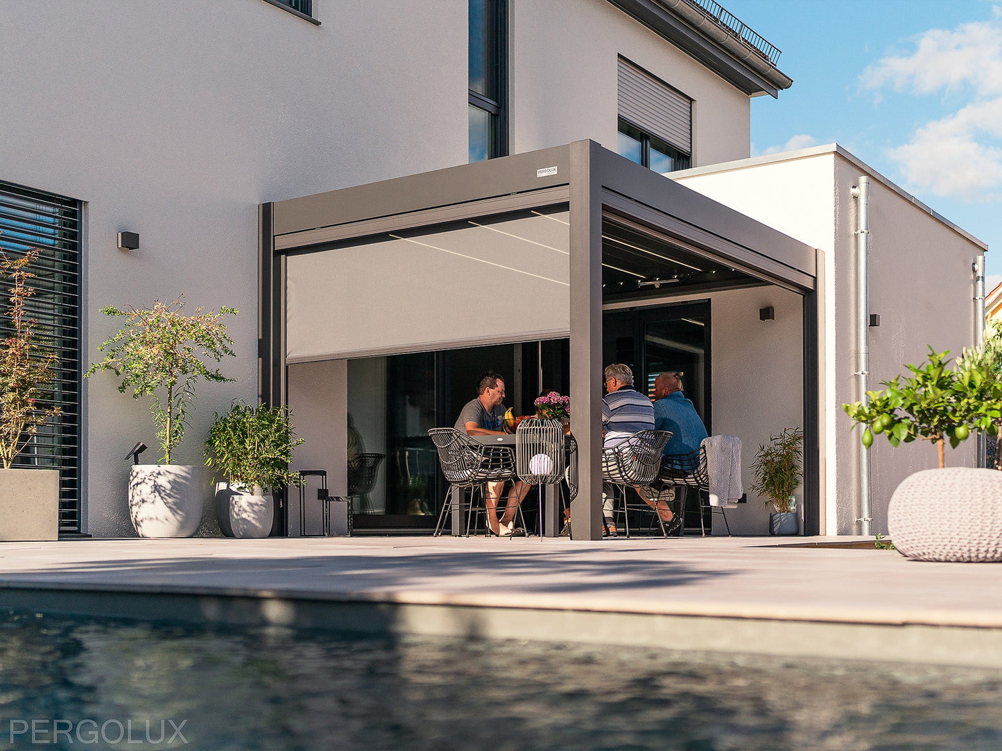 Skydance S2 Pergola