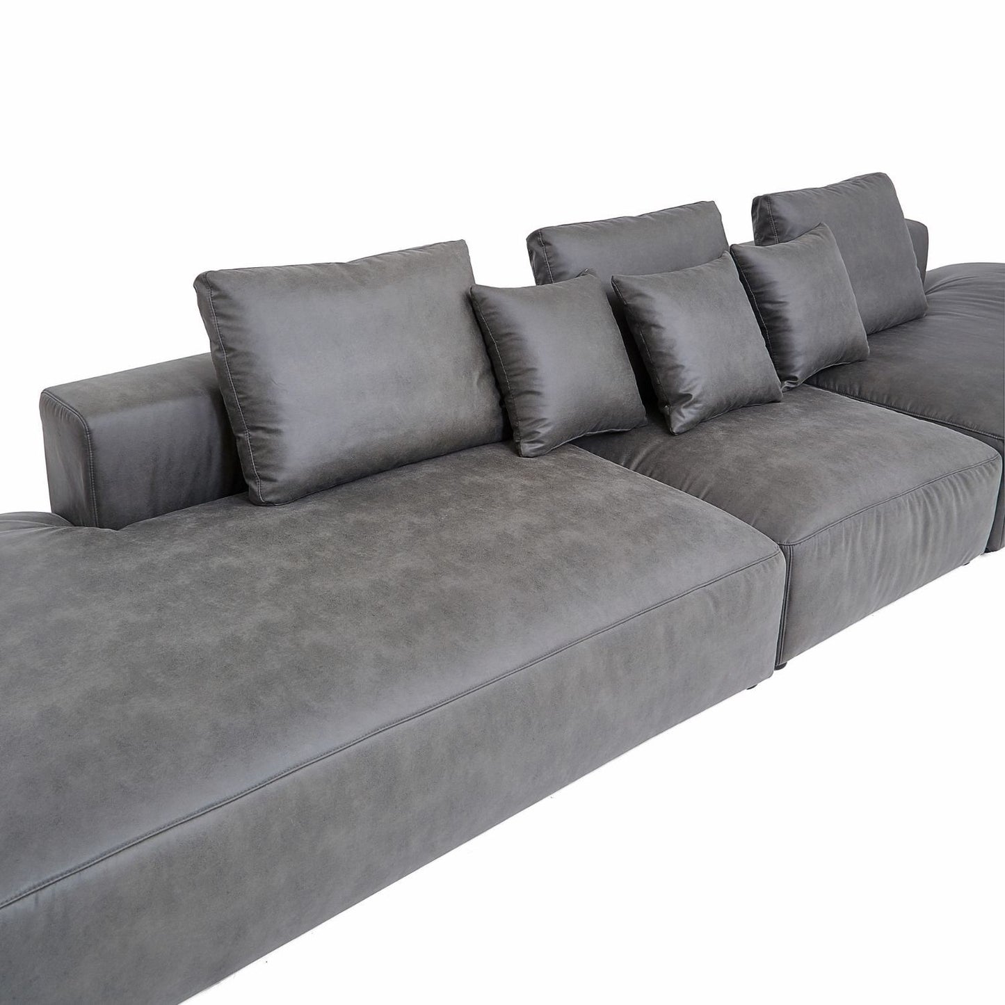 The 5th Lounger