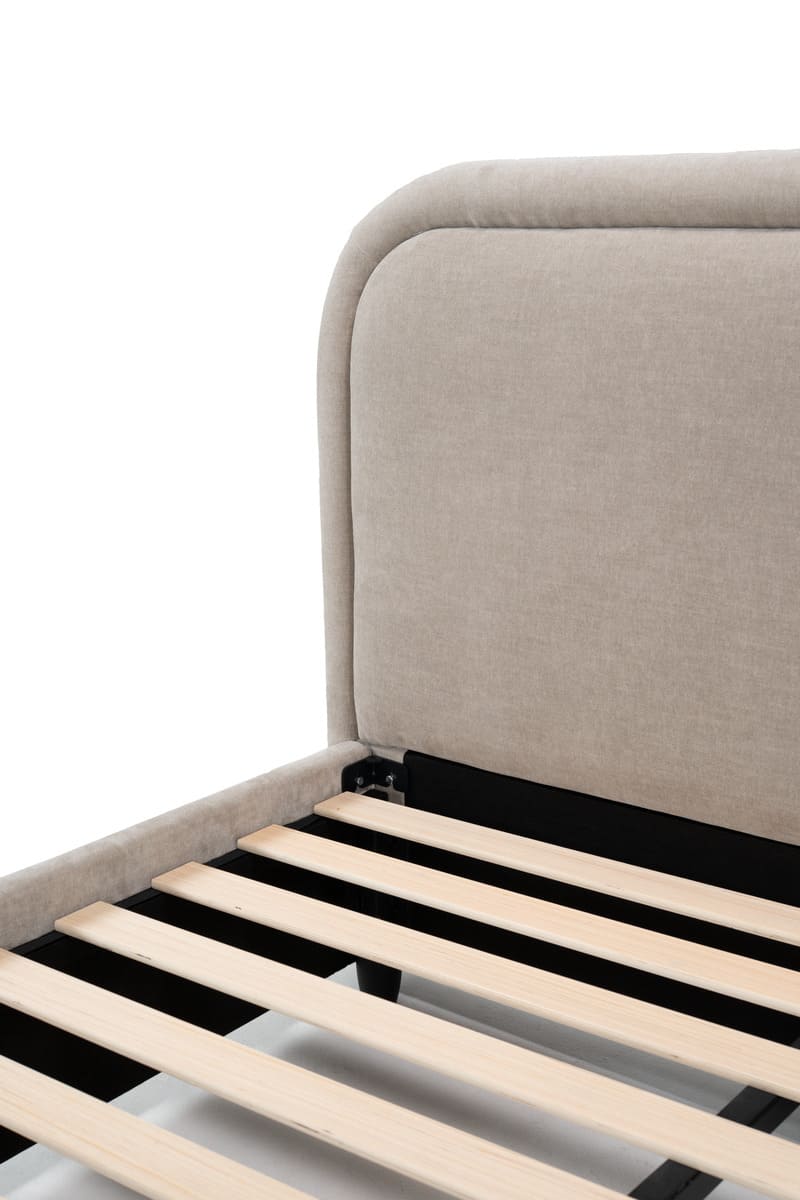 Ivery Bed – Round Headboard