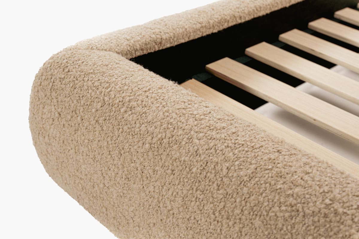Solana Bed – Curved Boucle Modern