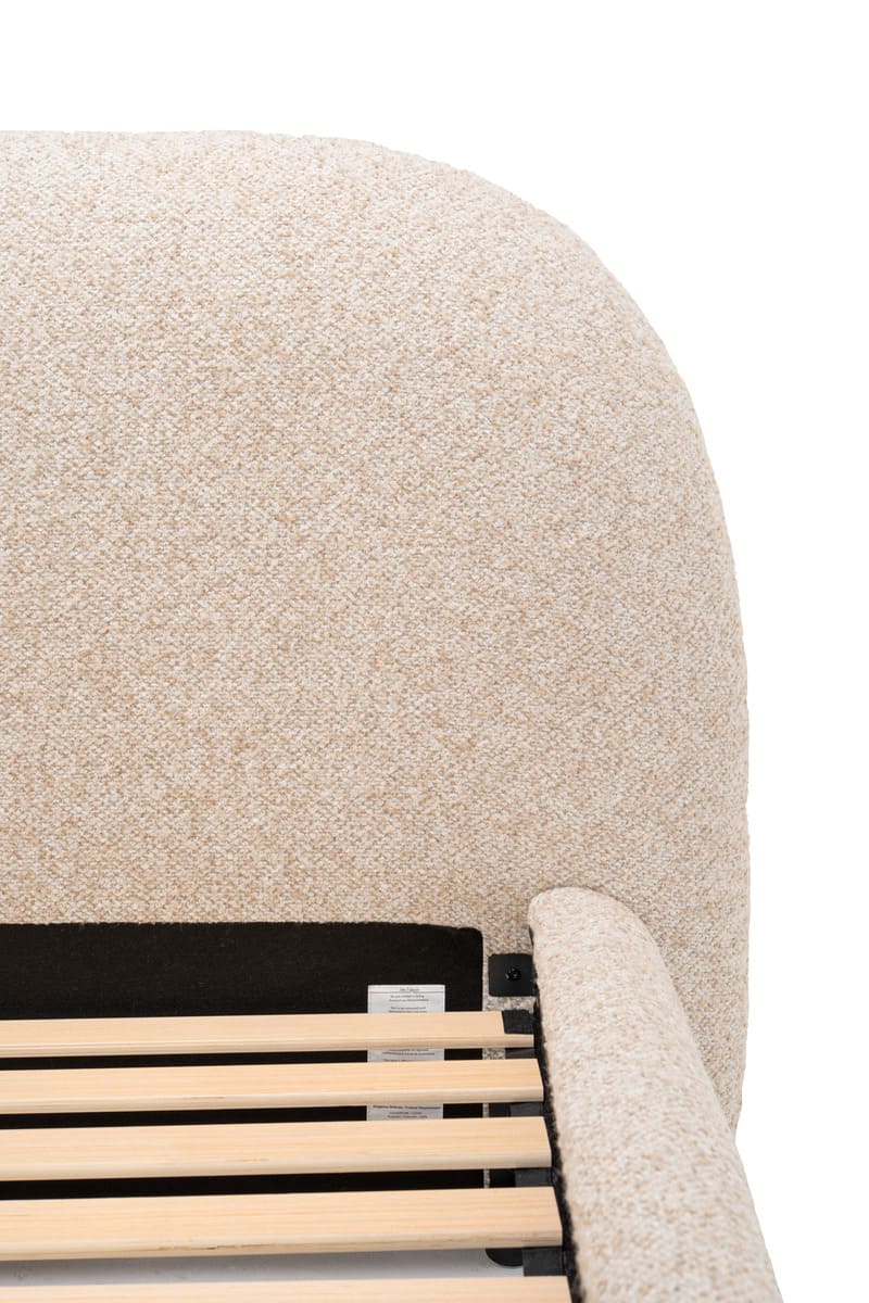 Solana Bed – Curved Boucle Modern